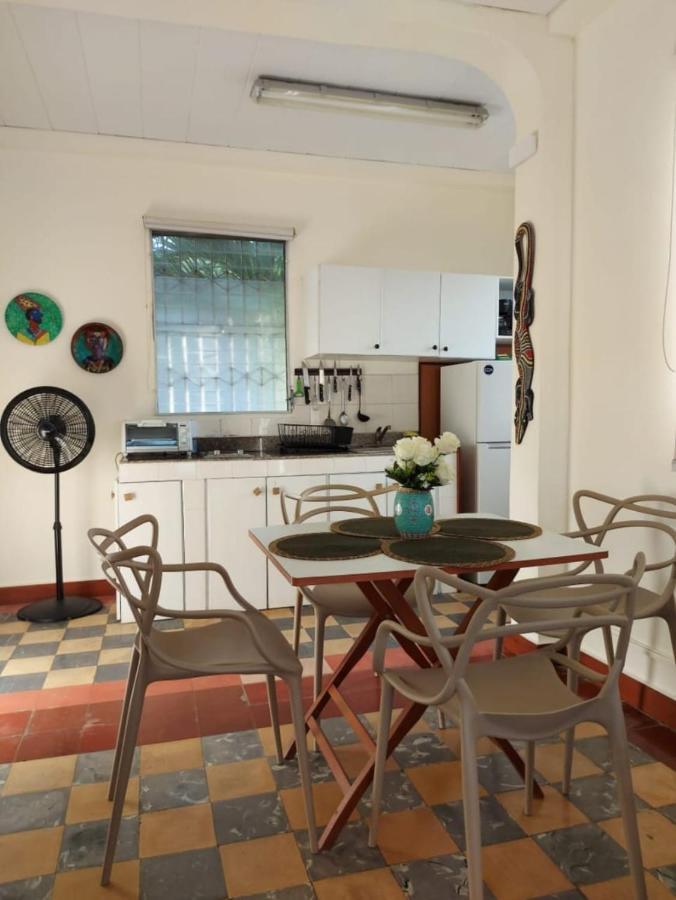 Casa Congo & Casa Rayo Verde - Restaurante - Galeria De Arte Portobelo Exteriör bild